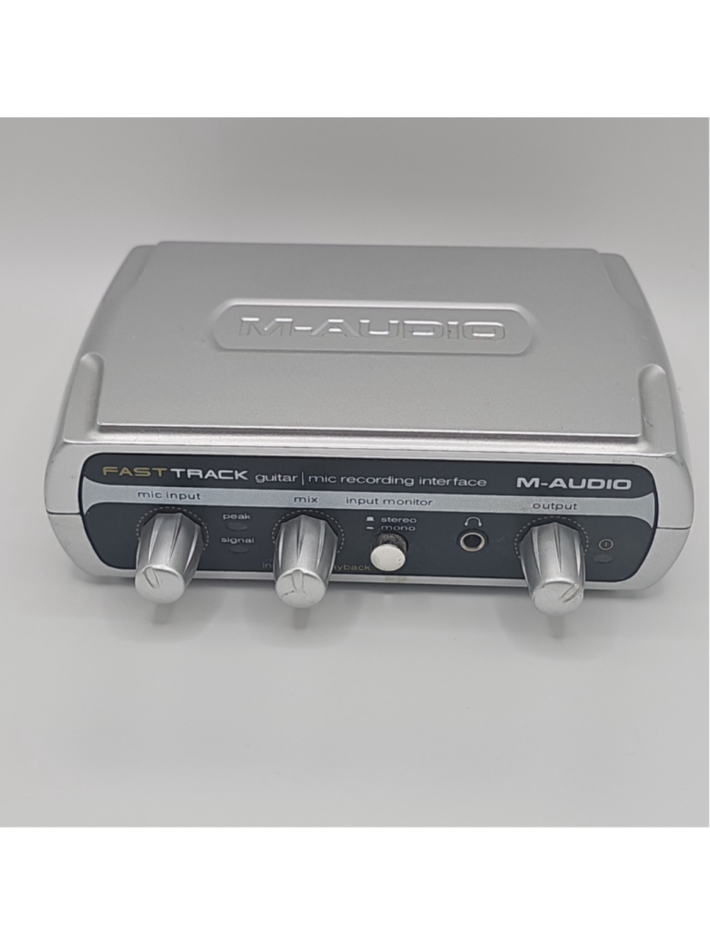 M-Audio Fast Track Guitar/Instrument/Microphone USB Digital Audio Interface
